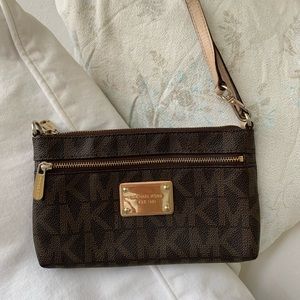Michael Kors Wrist wallet
